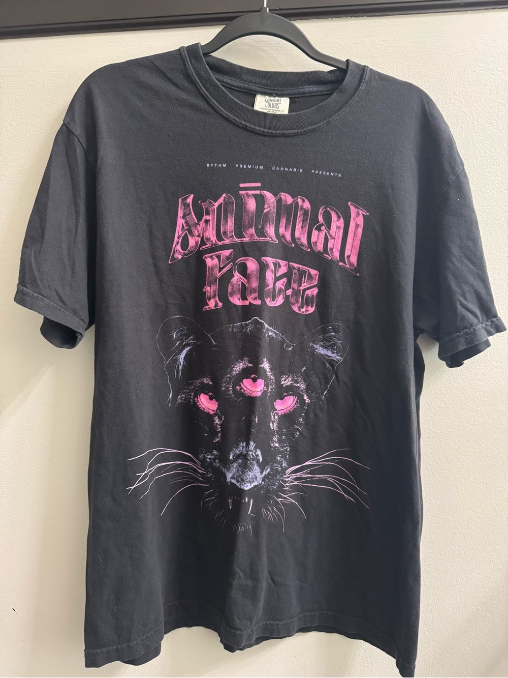 Comfort Colors Vintage Graphic Black Tee "Animal Face" - Picture 1 of 5